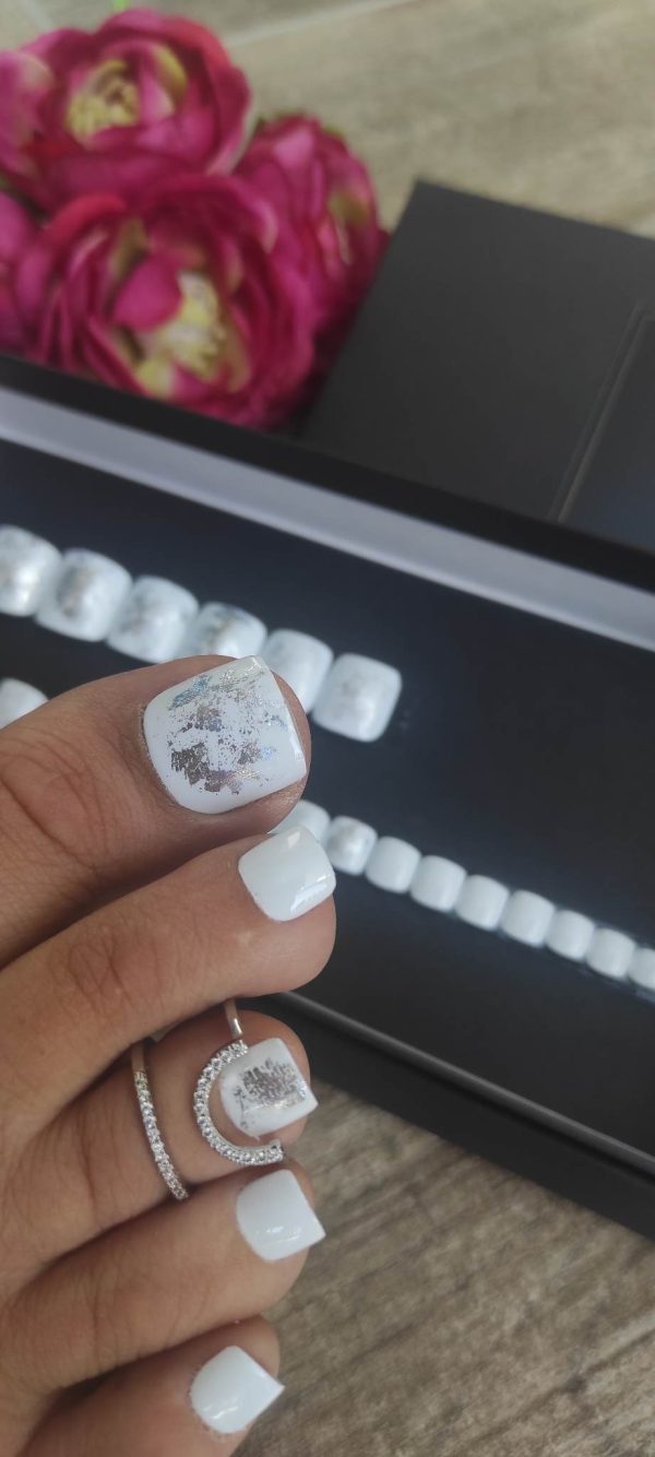 COFFRET BLANC HOLO PIEDS- sur commande