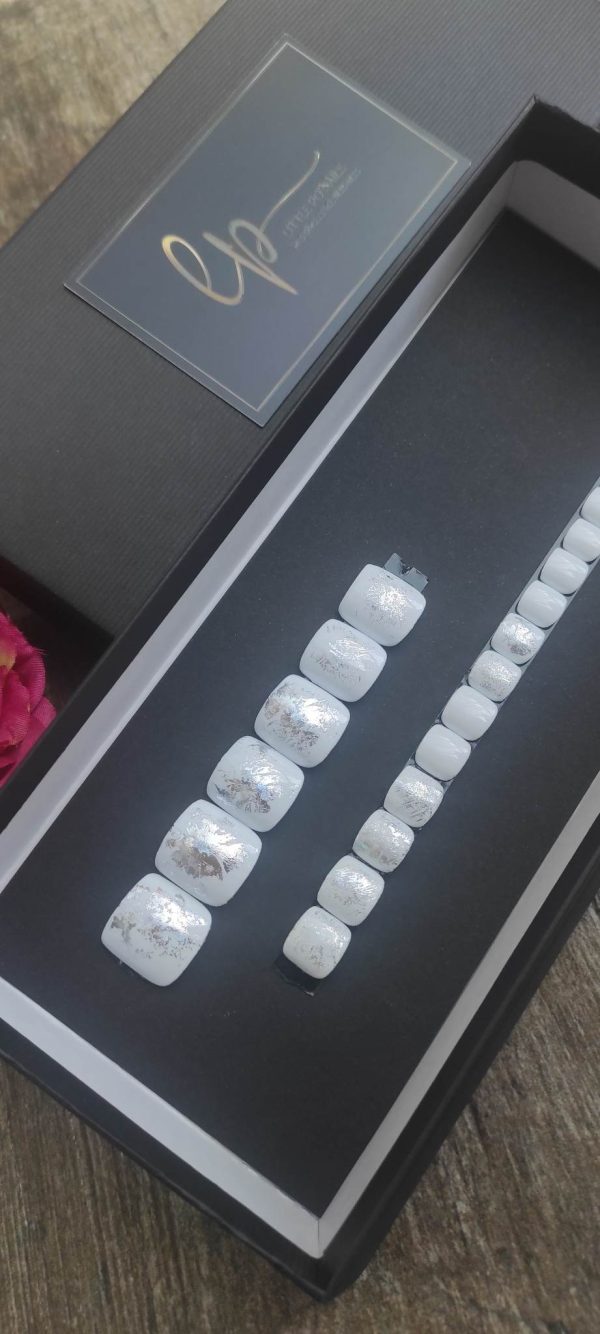 COFFRET BLANC HOLO PIEDS- sur commande – Image 2