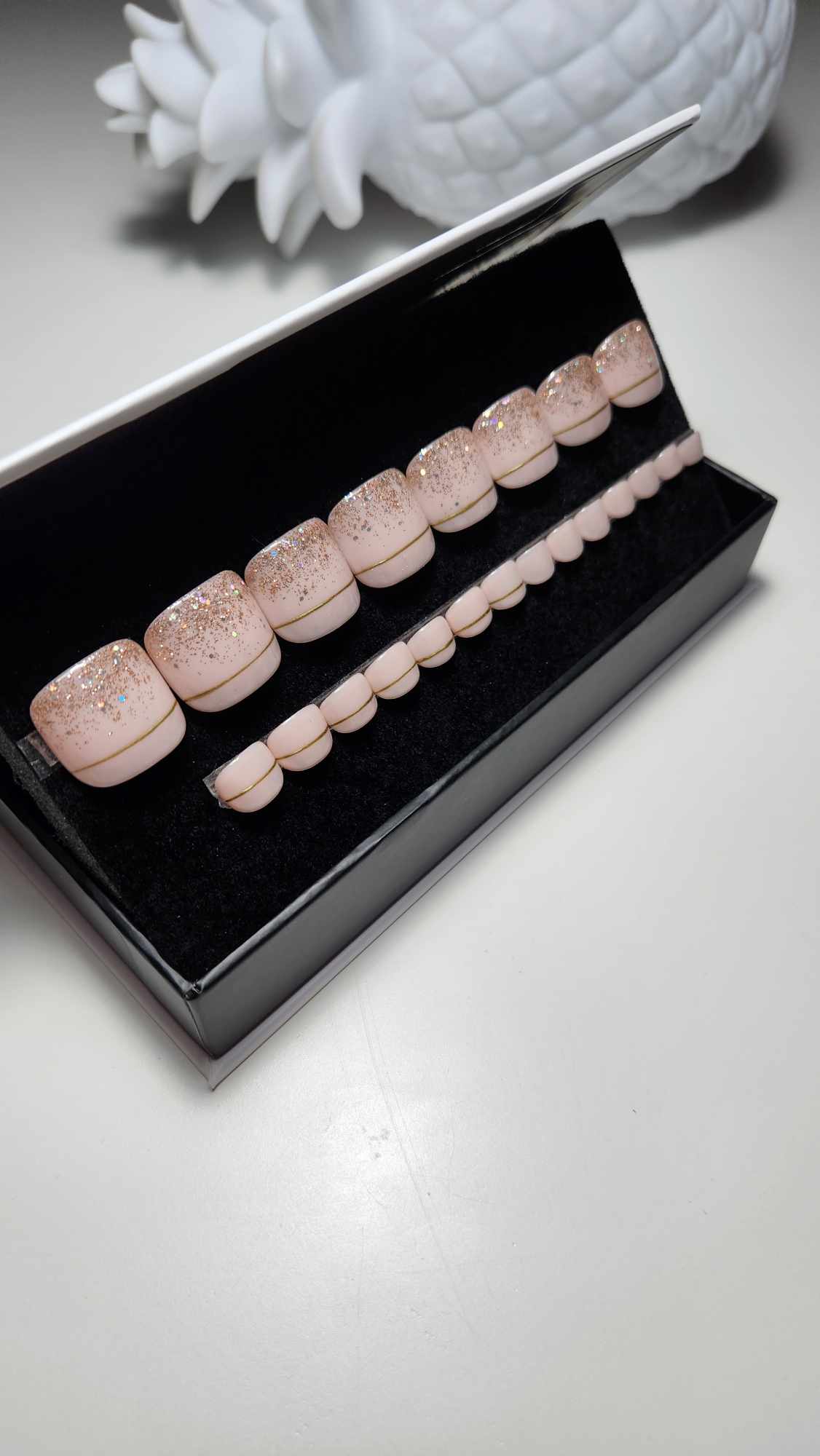 COFFRET NUDY GLITTER PIEDS- sur commande – Image 2