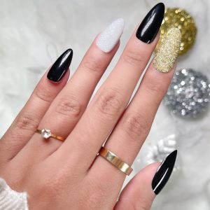 COFFRET BLACK GOLDEN WINTER AMANDE S