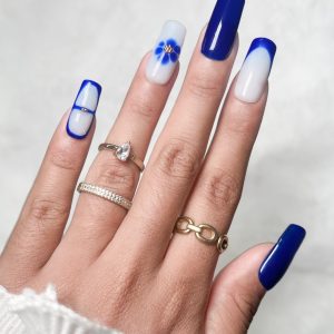 COFFRET BLUE MILKY FOLIAGE CARRE M