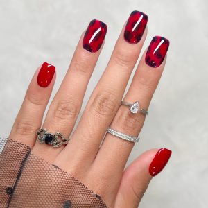 COFFRET CHERRY RED GLASS LEOPARD CARRE S